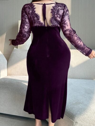 robe de soirée moulante en velours et dentelle contrastée