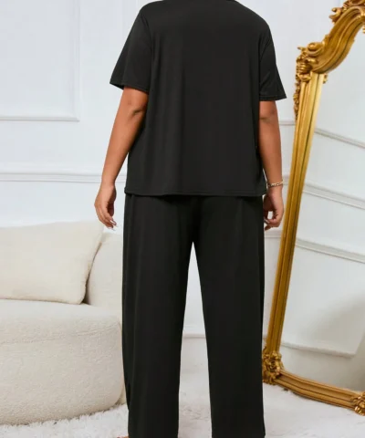 ensemble de pyjama avec t shirt graphique et pantalon avec l'imprimé plus