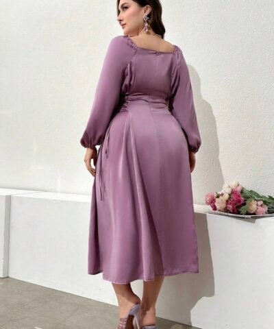 robe longue avec design boutonné et ceinturée