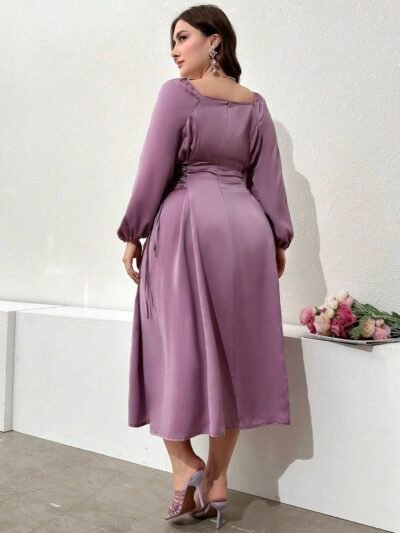 robe longue avec design boutonné et ceinturée