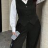 ensemb décontractée pour femmes grande taille composée d'un gilet et d'un pantalon, simple et pour un port quotidien ensemb décontractée pour femmes grande taille composée d