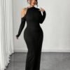 robe élégante de grande taille avec un design sophistiqué