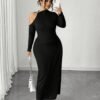 robe élégante de grande taille avec un design sophistiqué