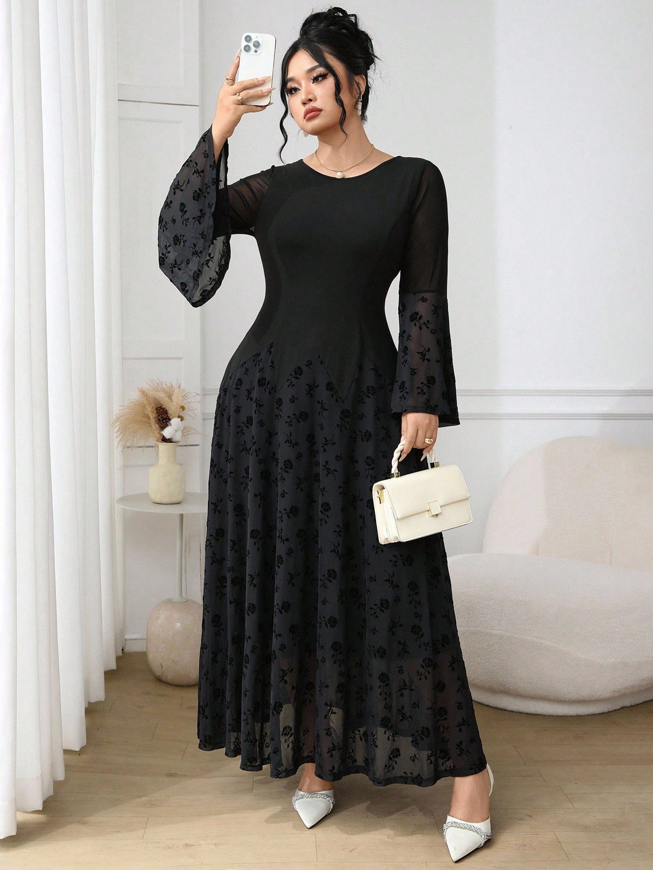 robe élégante à manches évasées robe élégante à manches évasées