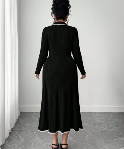 robe en tricot élégante et à col rond