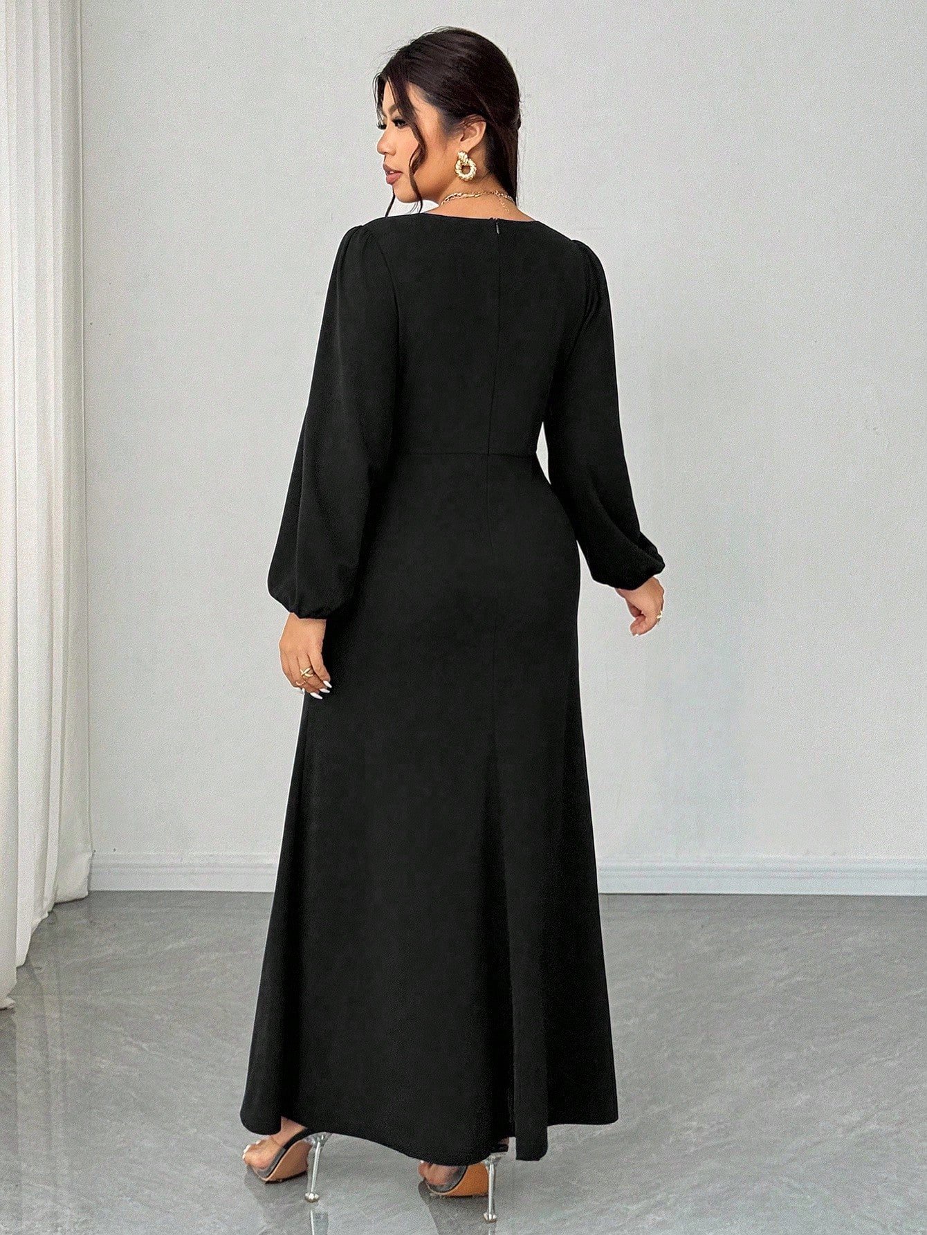 robe longue ajustée à col v, fente robe longue ajustée à col v, fente