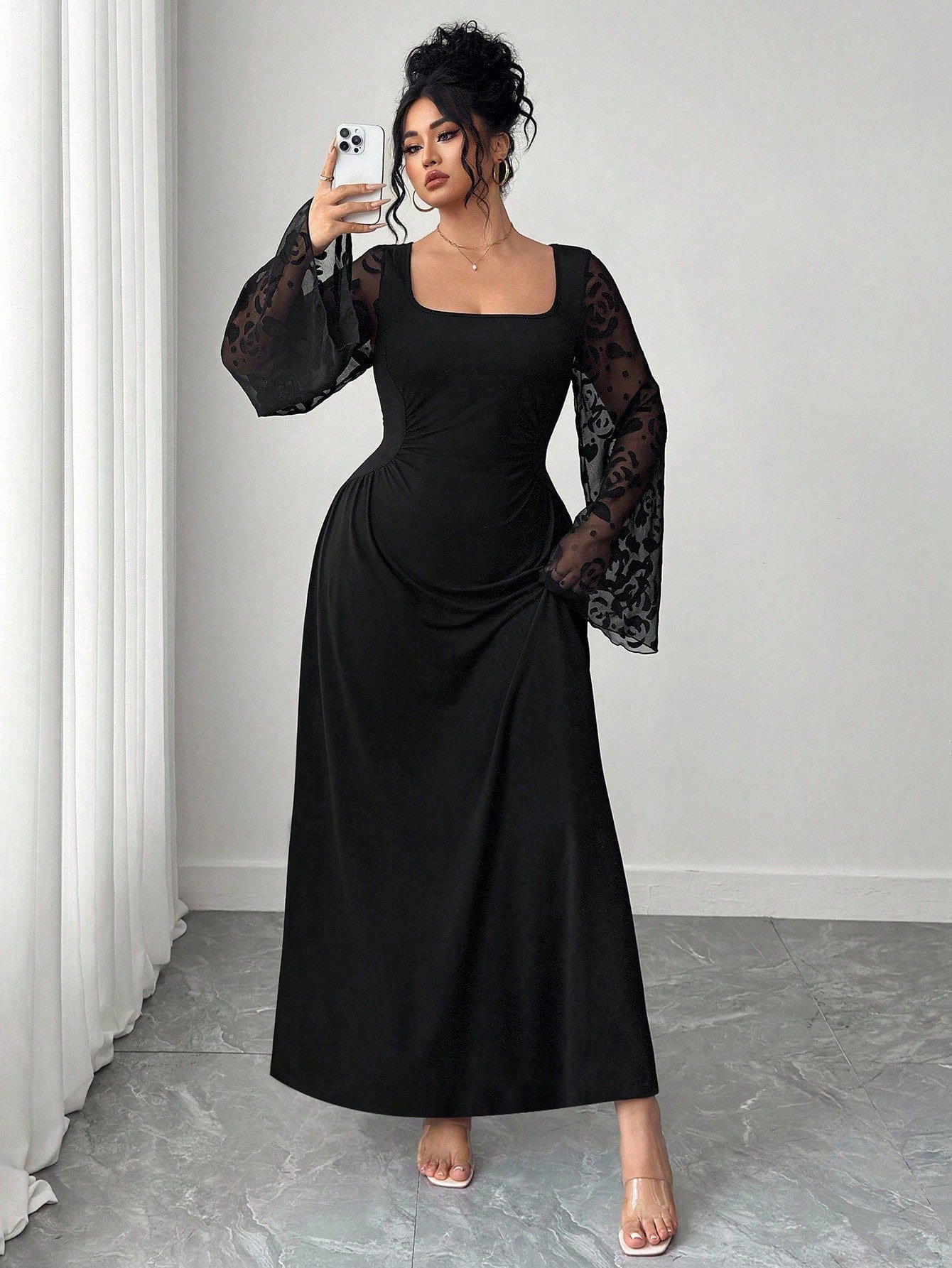 robe longue à manches longues et col carré de style français robe longue à manches longues et col carré de style français