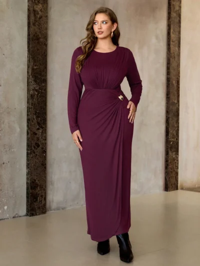 robe maxi élégante à manches longues col rond froncée