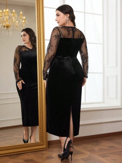 robe ajustée à col en v, manches raglan, patchwork de dentelle à la taille