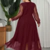 robe grande taille élégante avec perles et patchwork de tulle
