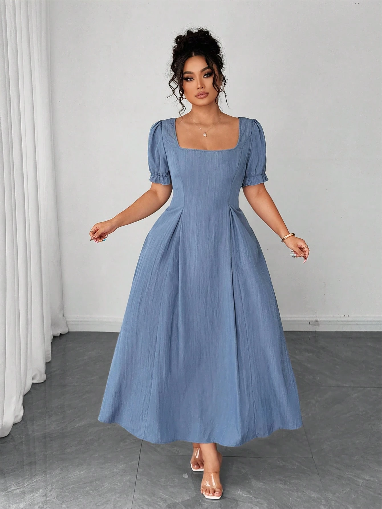 Robe évasée élégante à encolure carrée française et taille cintrée – Image 5