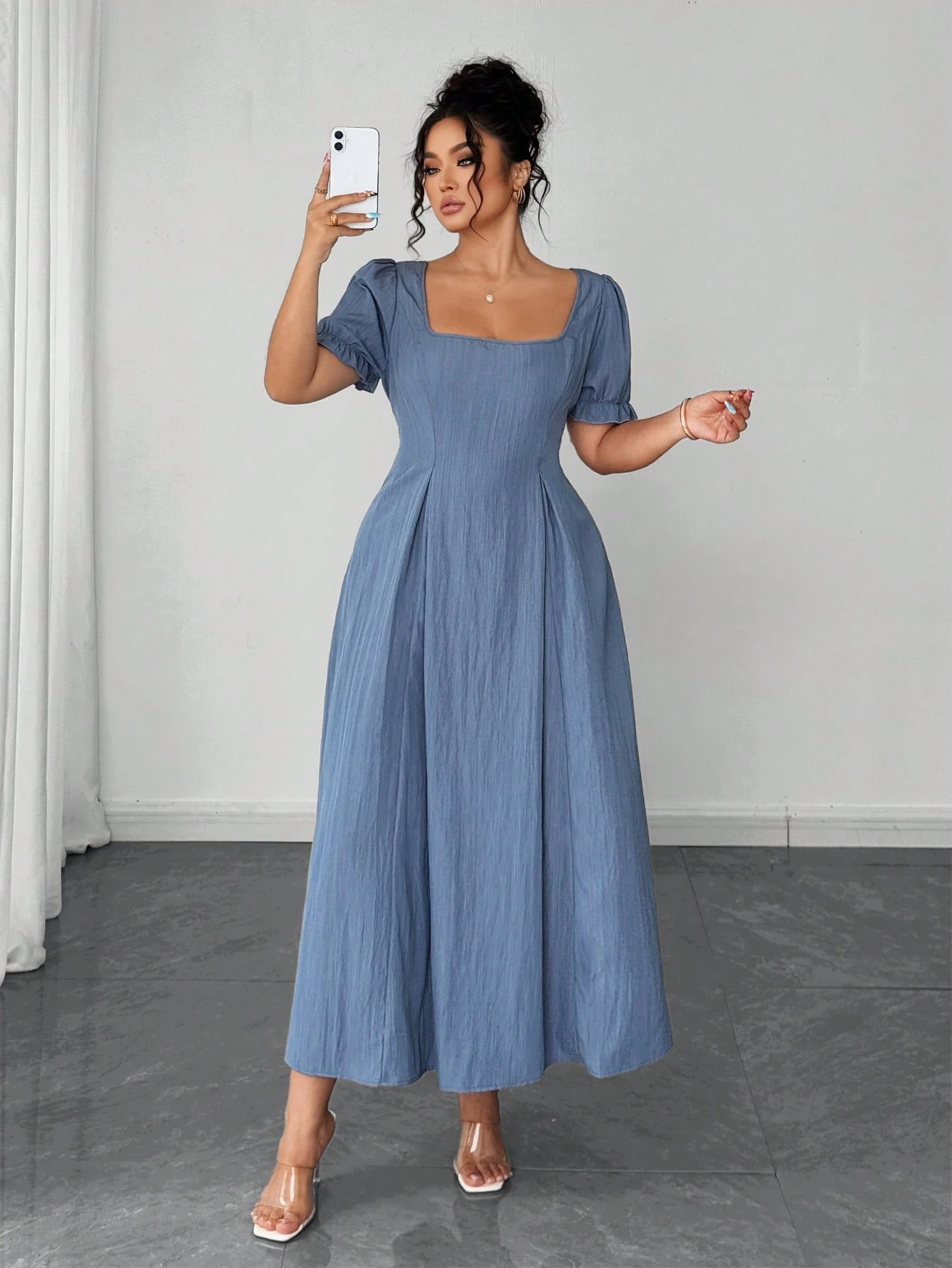Robe évasée élégante à encolure carrée française et taille cintrée – Image 9