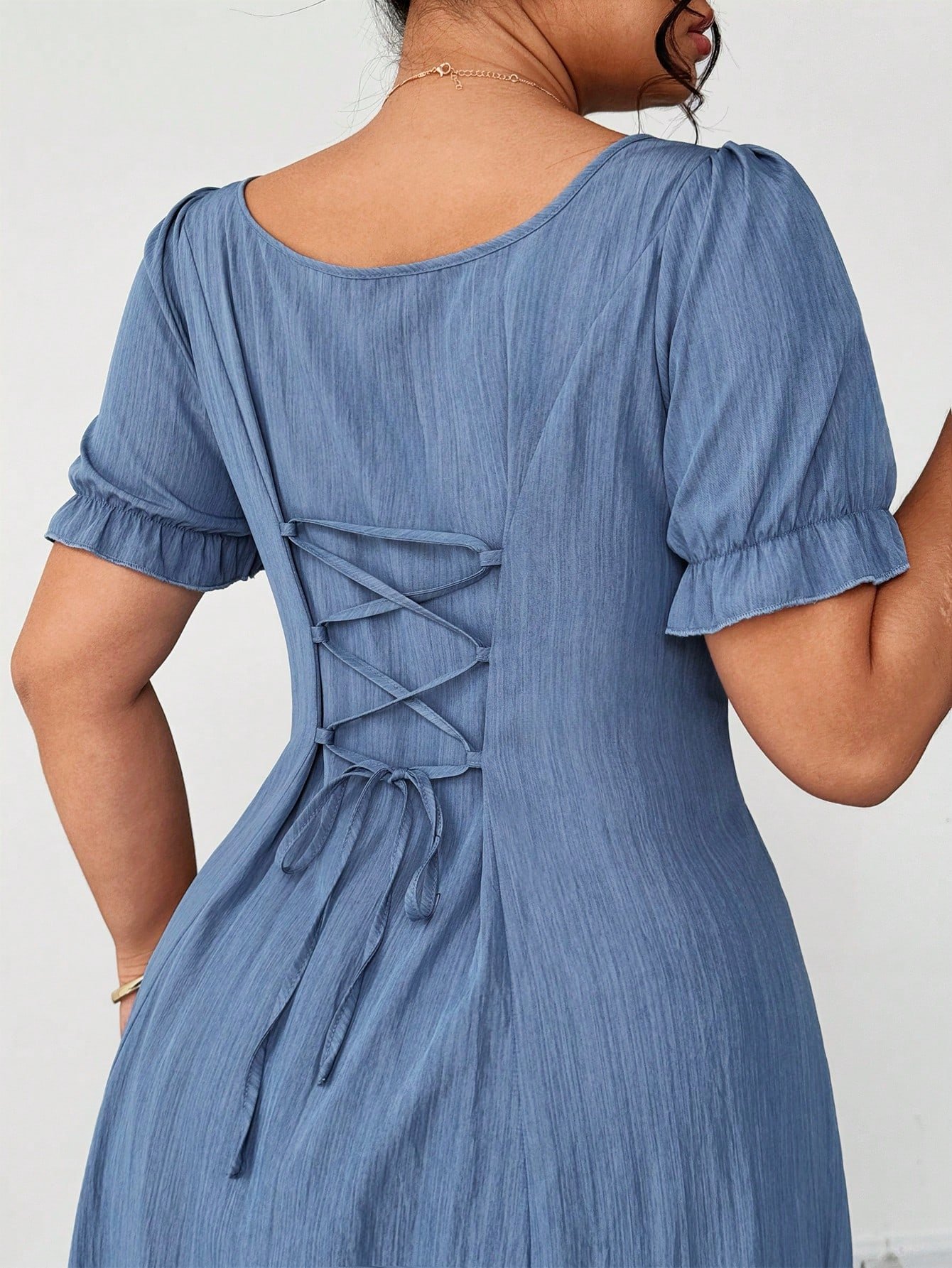 Robe évasée élégante à encolure carrée française et taille cintrée – Image 2
