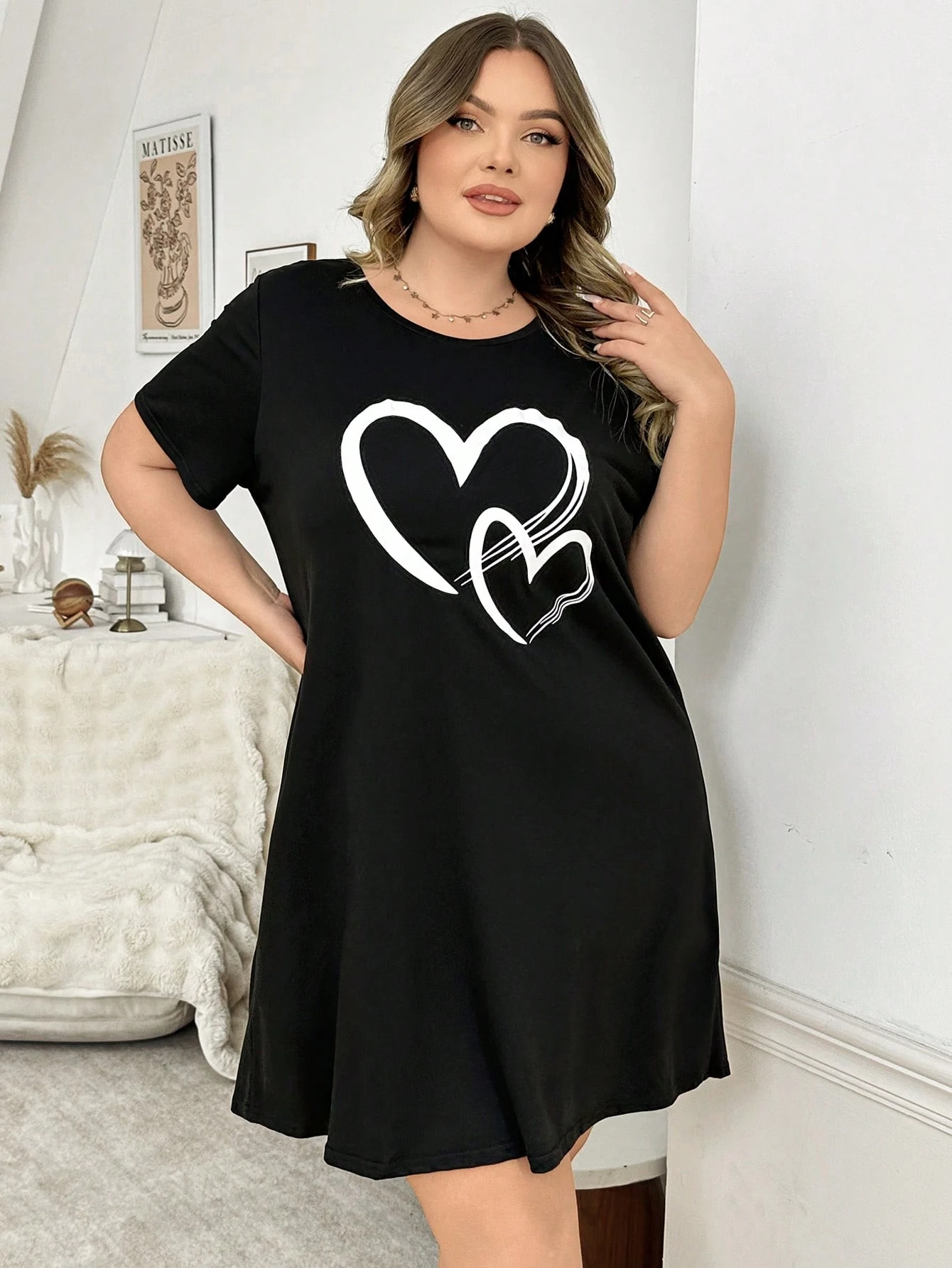 Chemise de nuit décontractée à imprimé cœur – Image 4