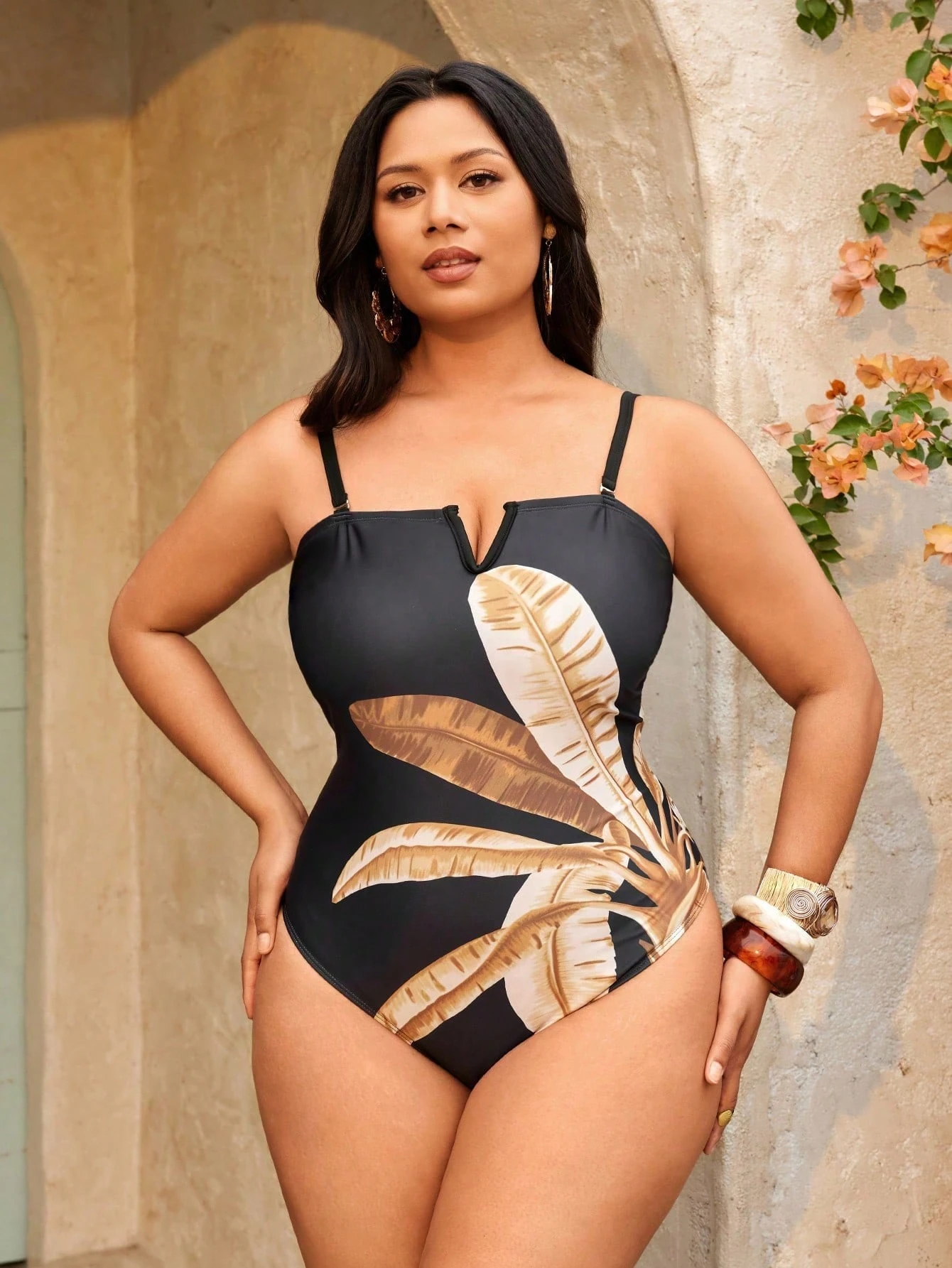 Ensemble de maillot de bain 2 pièces pour femmes grandes tailles avec imprimé floral, bretelles fines et une pièce, avec jupe longue en maille imprimée assortie – Image 7