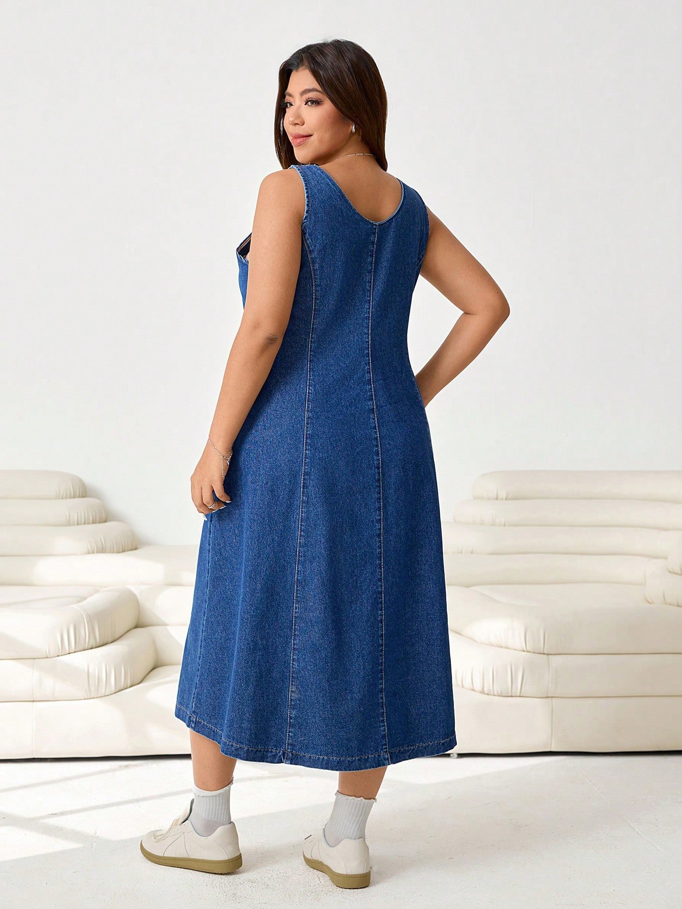 Robe salopette en jean décontractée – Image 2