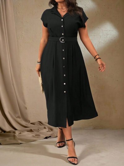 Robe longue élégante Col en V, taille cintrée, coupe évasée.