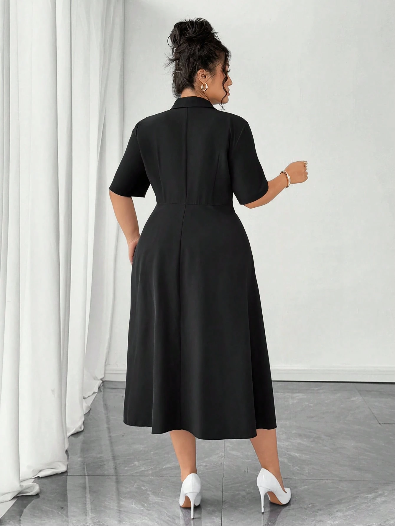 Robe d'été élégante et raffinée – Image 2