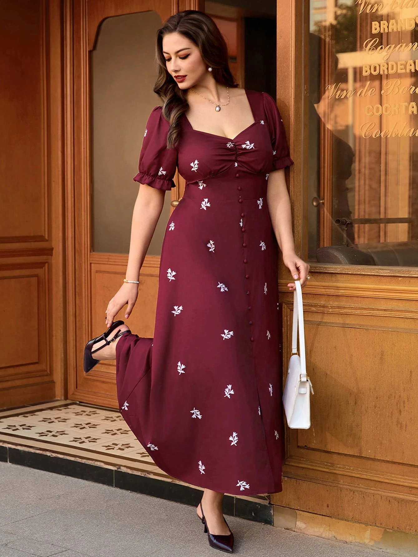 Robe vintage à manches évasées avec imprimé floral – Image 8
