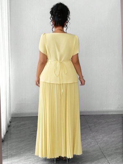 Alternative view of Ensemble femme