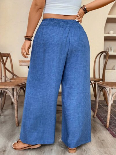 Alternative view of Pantalon décontracté ,élastique et nœud papillon