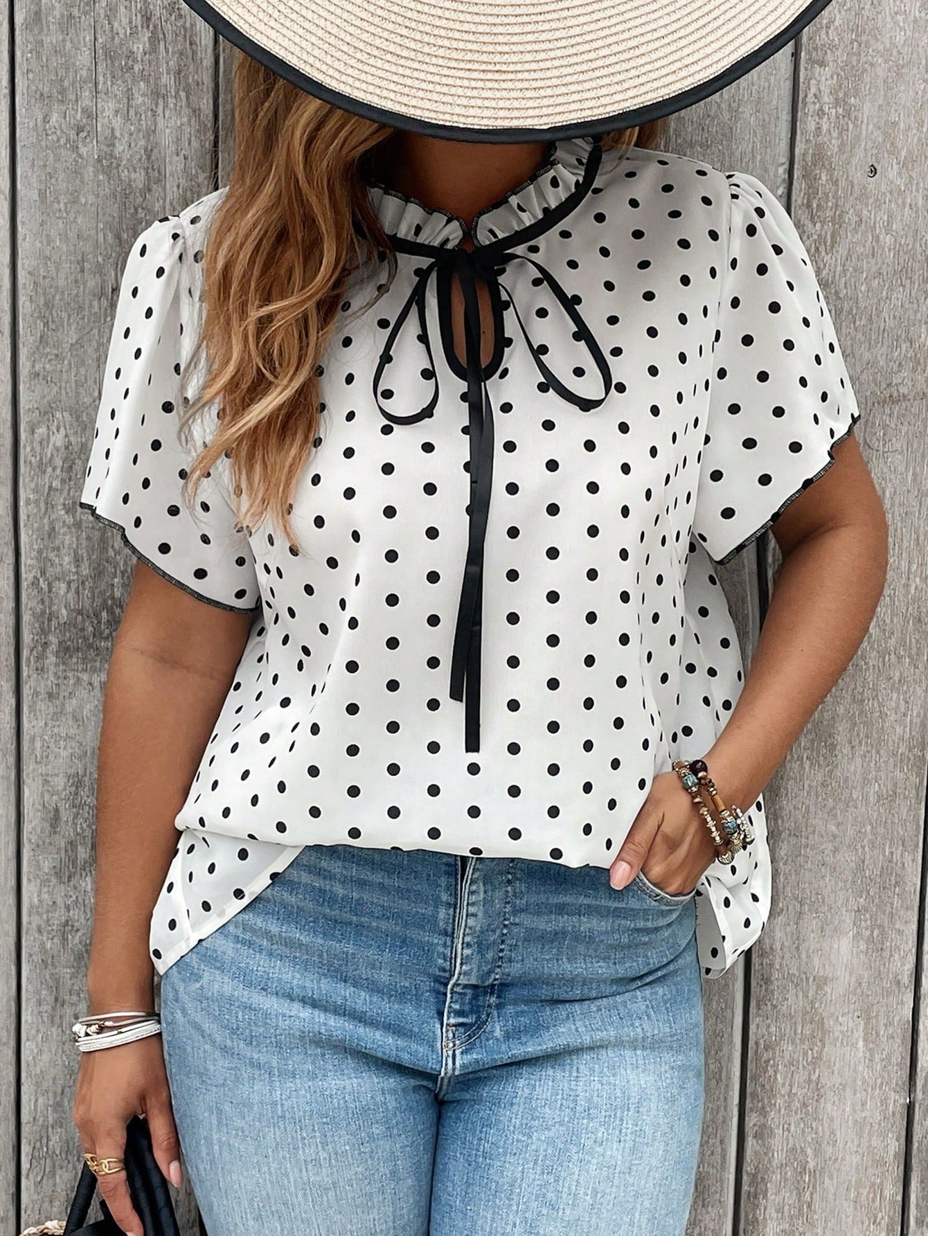 Blouse à manches courtes à pois
