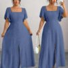 Robe carrée à encolure plissée avec taille cintrée, couleur unie – Image 3