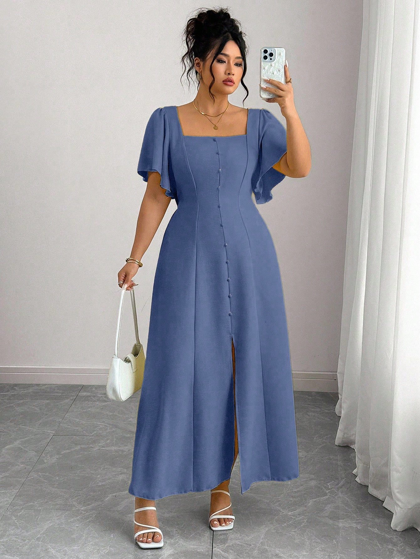 Robe carrée à encolure plissée avec taille cintrée, couleur unie – Image 4