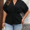 Blouse élégante à col V et manches courtes avec torsade à la taille, convient pour le travail – Image 3