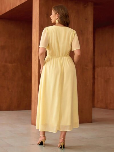 Alternative view of Robe longue en mousseline de soie transparente élégante