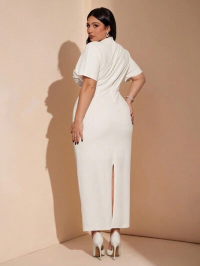 Alternative view of Robe décontractée à manches courtes de couleur unie et minimaliste
