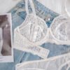 Ensemble en dentelle blanche confortable et sexy – Image 6