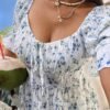 Robe texturée à fleurs ditsy avec taille cintrée, mode pour les vacances de printemps – Image 6
