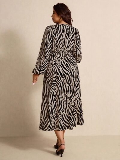 Alternative view of Robe à col en V imprimé zèbre et design torsadé