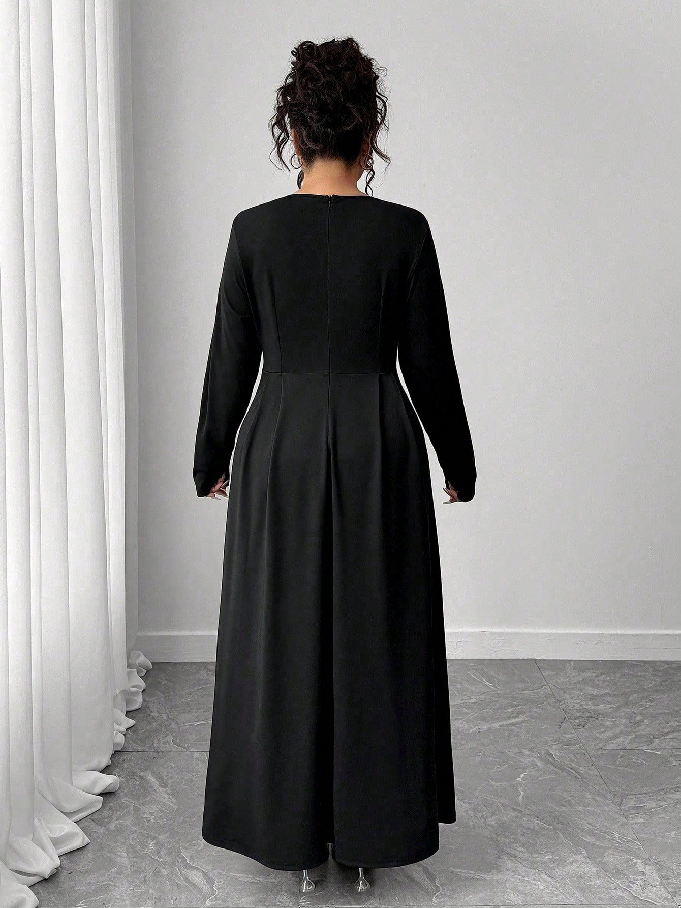 Robe en tricot à manches longues – Image 2