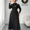 Robe longue moulante à encolure montante, décor en métal rose gold – Image 6