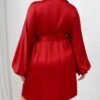 Robe moulante mini à col V – Image 2