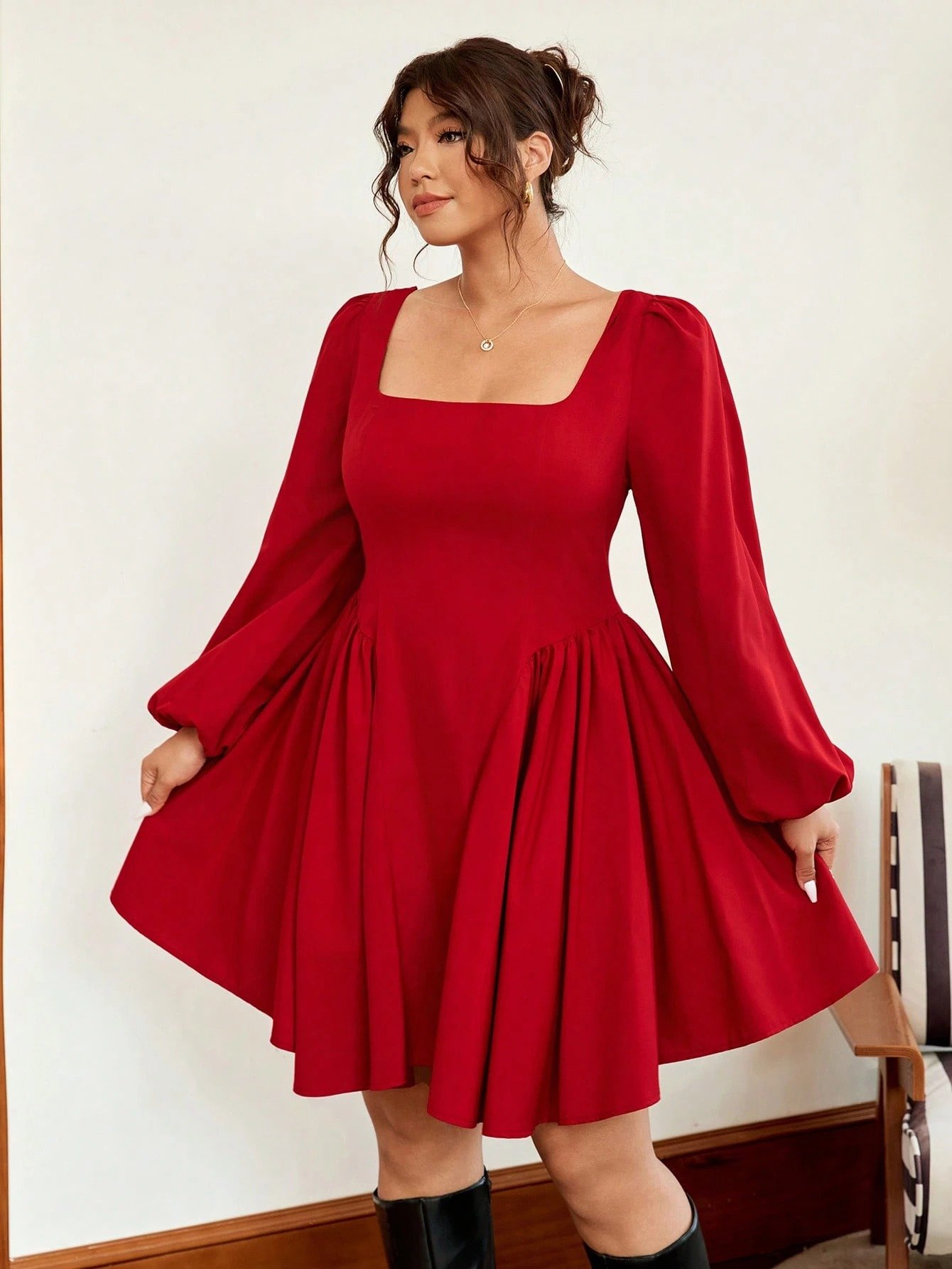 Robe courte col carré, manches lanterne, taille cintrée, ourlet évasé, élégante – Image 4