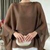 Blouse ample en mousseline fluide, avec manches chauve-souris et ourlet asymétrique, – Image 5