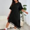 Robe à manches courtes à col rond avec patchwork en dentelle – Image 7