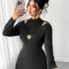 Robe longue moulante à encolure montante, décor en métal rose gold – Image 8